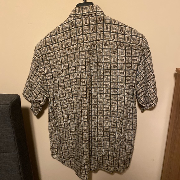 Retro Perry Ellis Button Down - Picture 2 of 2